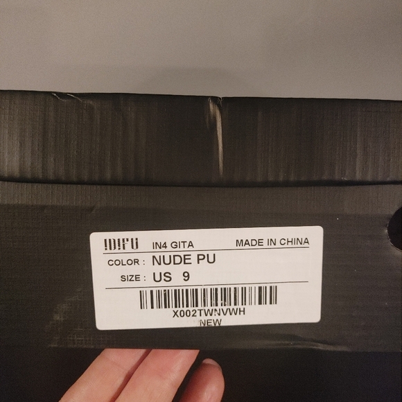 Elegant Tan Strappy Heels W/3in Heel. Size 9, New In Box And Dust Bags - Picture 9 of 9